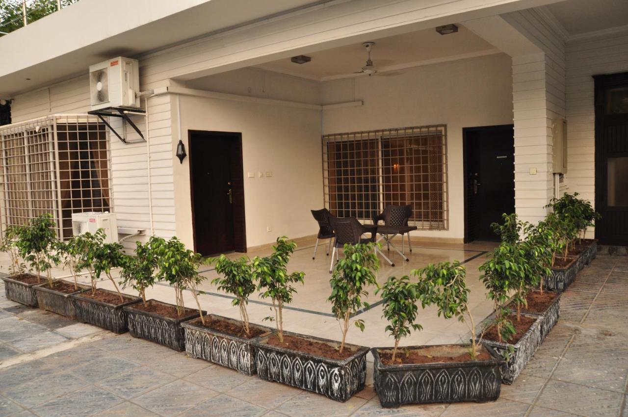 Reina Boutique Hotel - G6/3 Islamabad Exterior photo